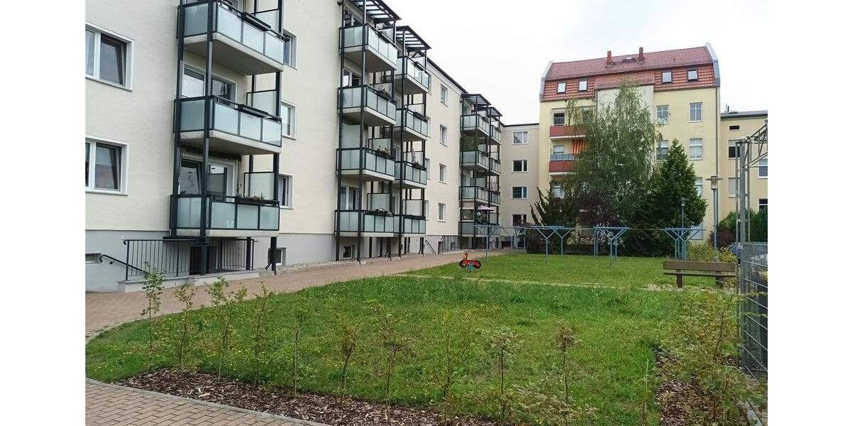 Etagenwohnung Forst (Lausitz) - 4 Zimmer, 92 m&sup2;, 693&euro; | Angebot:20727678