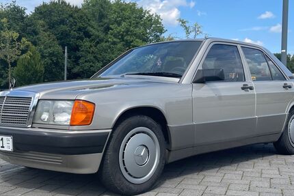 Mercedes-Benz 190 135.500 km 9.990 € Brachbach 57555