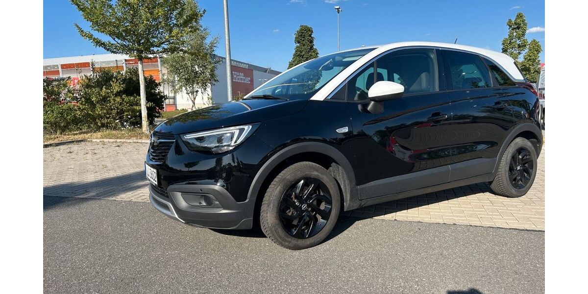 Opel Crossland (X) 99.570 km 9.500 &euro; Wolkersdorf 91126