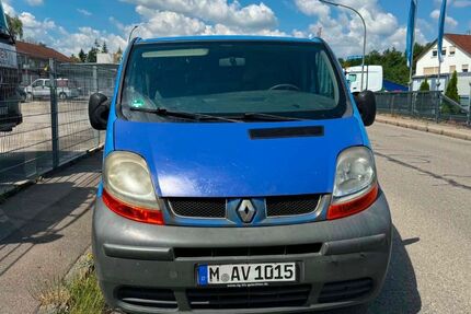 Renault Trafic 180.000 km 1.000 &euro; München 80639