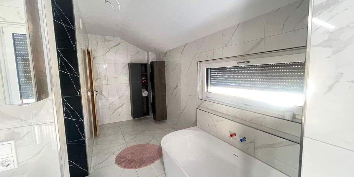 Einfamilienhaus Röthenbach an der Pegnitz Röthenbach - 6 Zimmer, 165 m&sup2;, 1.076.000&euro; | Angebot:25226644