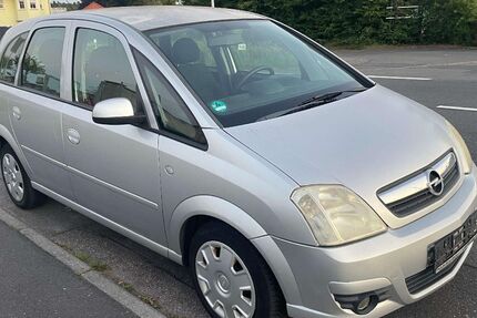 Opel Meriva 157.542 km 1.890 € Rödermark 63322