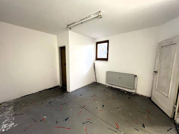 Gewerbeobjekt Lauf - 3 Zimmer, 780&euro; | Angebot:25748005