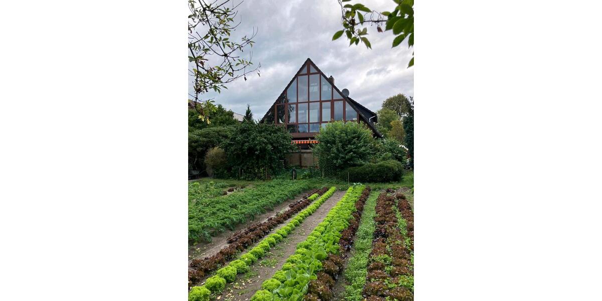 Einfamilienhaus mit 180 m2 Wohnfläche, voll unterkellert 7.5 zimmer