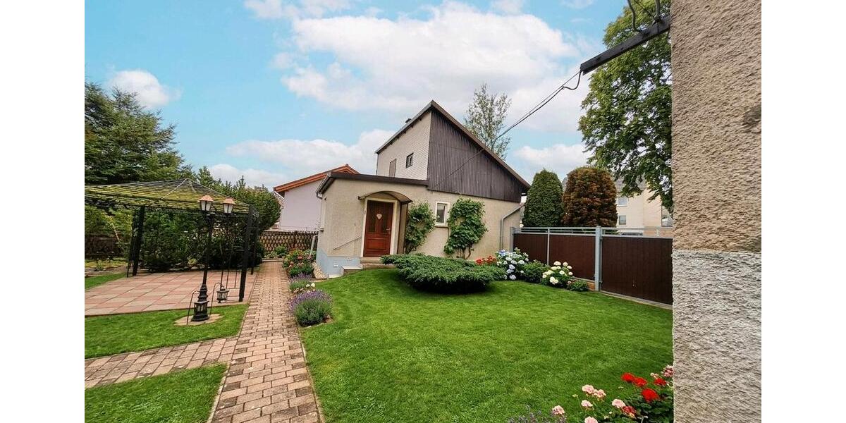 Einfamilienhaus Ballenstedt - 8 Zimmer, 120 m&sup2;, 129.000&euro; | Angebot:26407476