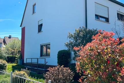 Haus Amberg - 4 Zimmer, 122 m&sup2;, 1.900&euro; | Angebot:26617784