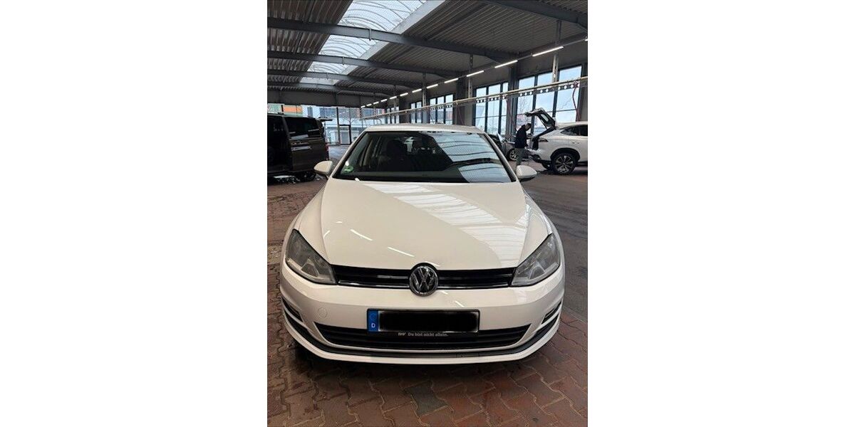 VW Golf 134.170 km 8.900 &euro; Bruchsal 76646