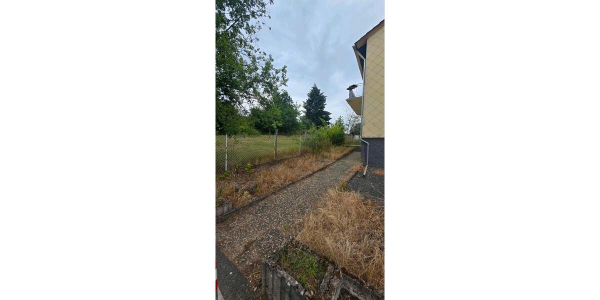 Mehrfamilienhaus, Wohnhaus Homburg - 7 Zimmer, 200 m&sup2;, 285.000&euro; | Angebot:27074884