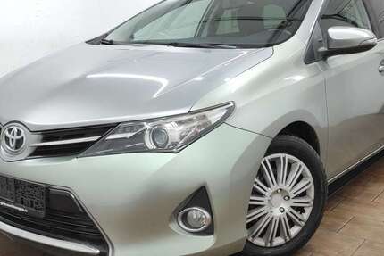 Toyota Auris 194.999 km 4.199 &euro; Bickenbach 64404