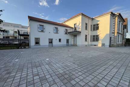 Wohnung zum Mieten in Edenkoben 1.067 € 97 m²