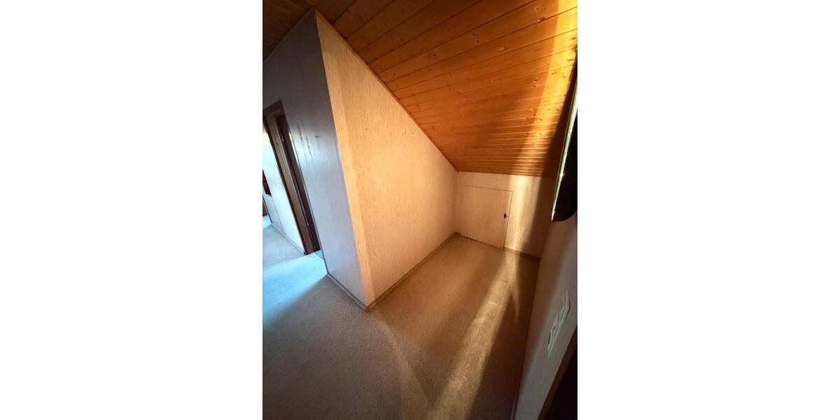 Dachgeschoßwohnung Auenwald - 3 Zimmer, 55 m&sup2;, 620&euro; | Angebot:26338877