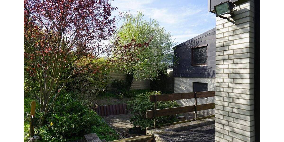 Einfamilienhaus Braunschweig / Watenbüttel Watenbüttel - 5 Zimmer, 131 m&sup2;, 410.000&euro; | Angebot:26419020