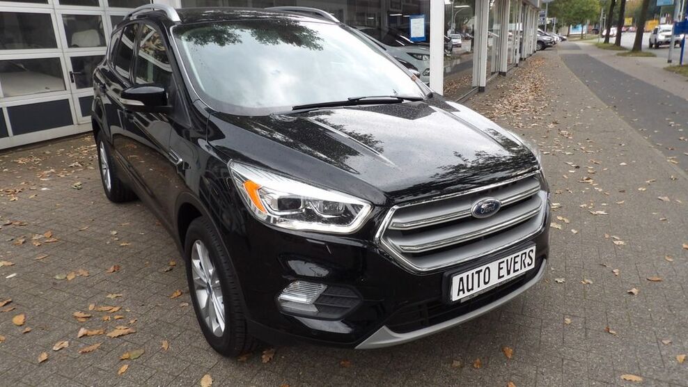 Ford Kuga 173.500 km 12.450 € Rheine 48431