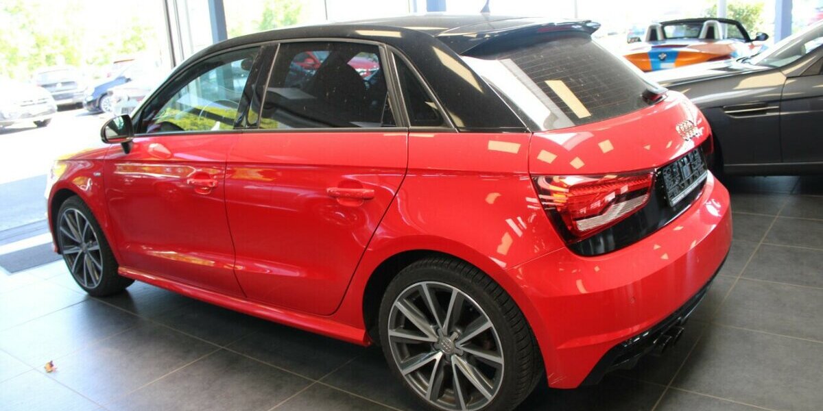 Audi A1 1.8 TFSI Sportsback S tronic S-Line 63.060 km 17.980 &euro; Euskirchen 53881