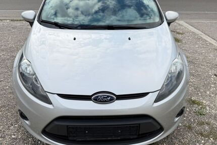 Ford Fiesta 168.123 km 2.350 &euro; Erbach 89155