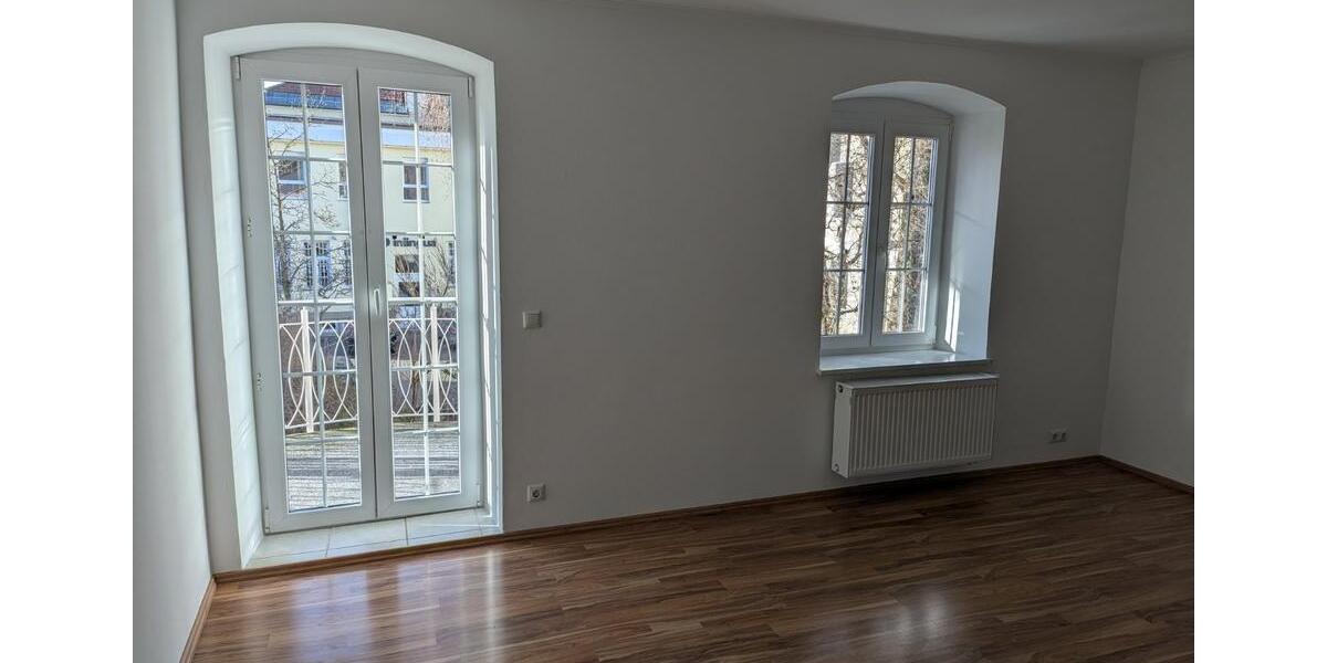 Traumhafte, helle Wohnung in zentraler Lage 3 zimmer