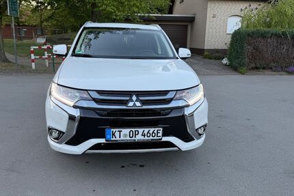 Mitsubishi Plug-in Hybrid Outlander 211.188 km 12.000 &euro; Herford 32049