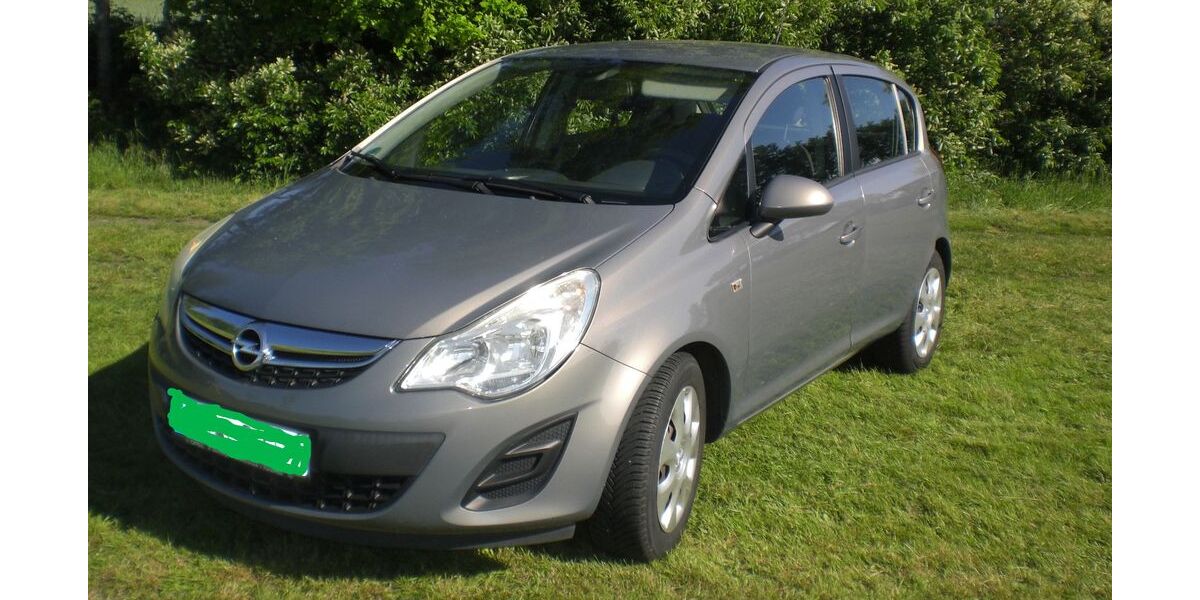 Opel Corsa 150.777 km 3.700 &euro; Berge 49626