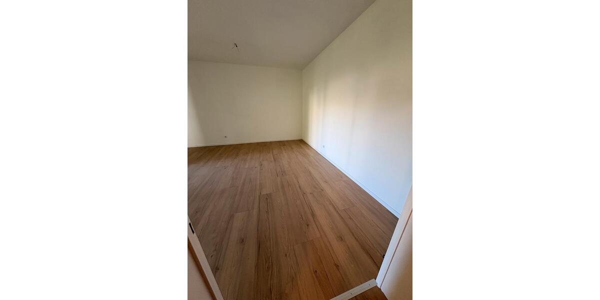 Etagenwohnung Saarbrücken Dudweiler - 2 Zimmer, 65 m&sup2;, 630&euro; | Angebot:26412255