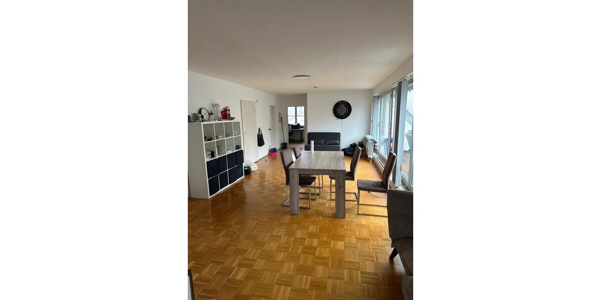 Dachgeschoss WG Zimmer untervermieten (befristet unbefristet) zimmer