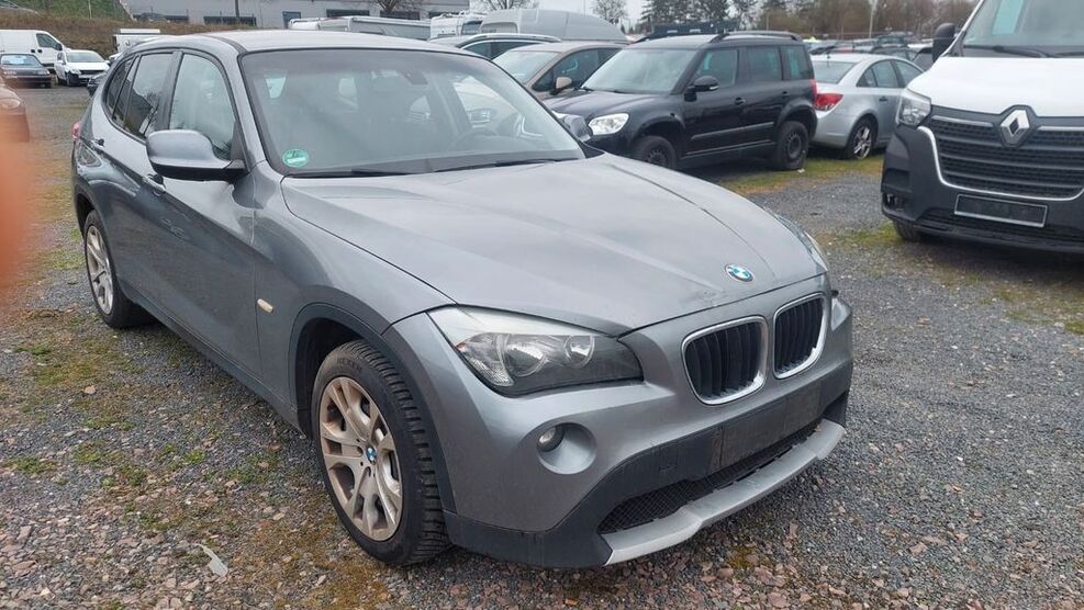 BMW X1 230.000 km 4.500 € Elz 65604