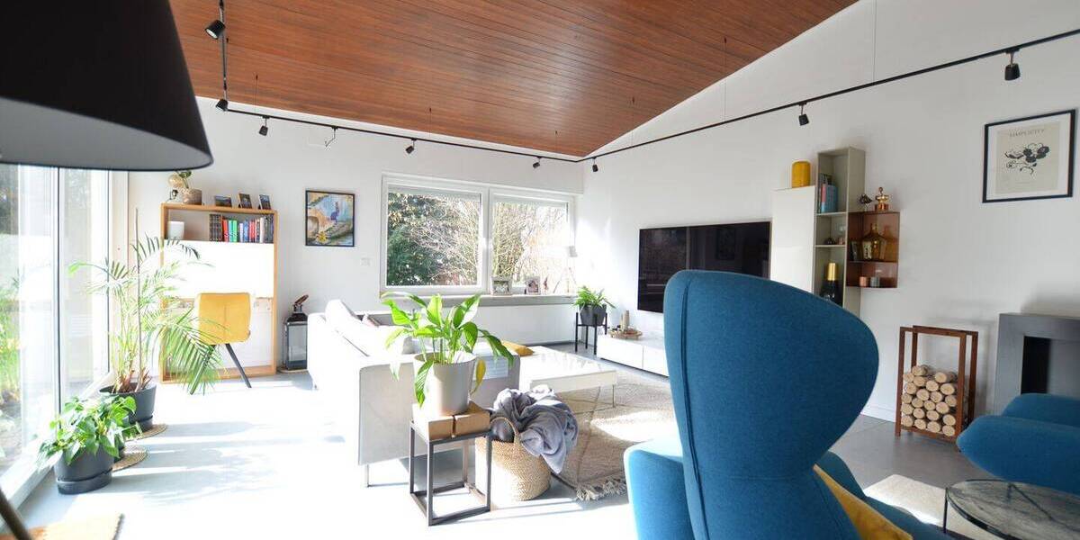 Einfamilienhaus Schwalbach am Taunus - 6 Zimmer, 248 m&sup2;, 1.490.000&euro; | Angebot:25939637