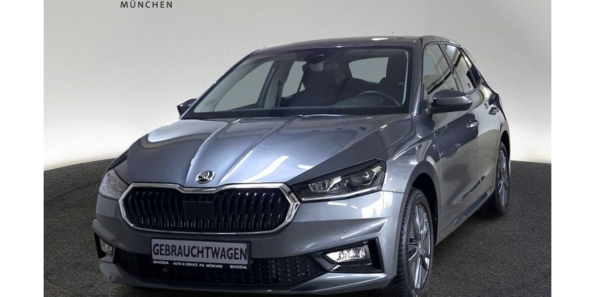 Skoda Fabia 15.900 km 21.760 &euro; München 80935