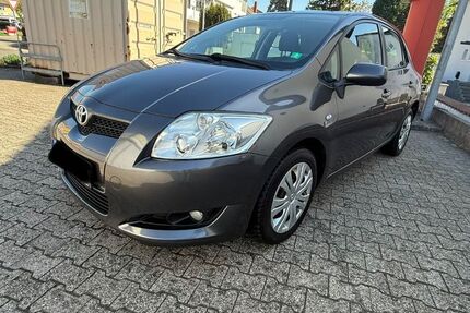 Toyota Auris 153.000 km 3.400 &euro; Schifferstadt 67105