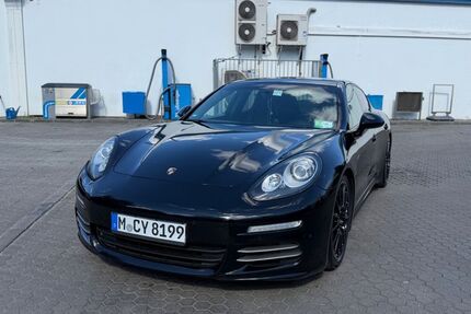 Porsche Panamera 234.319 km 18.490 &euro; München 81371