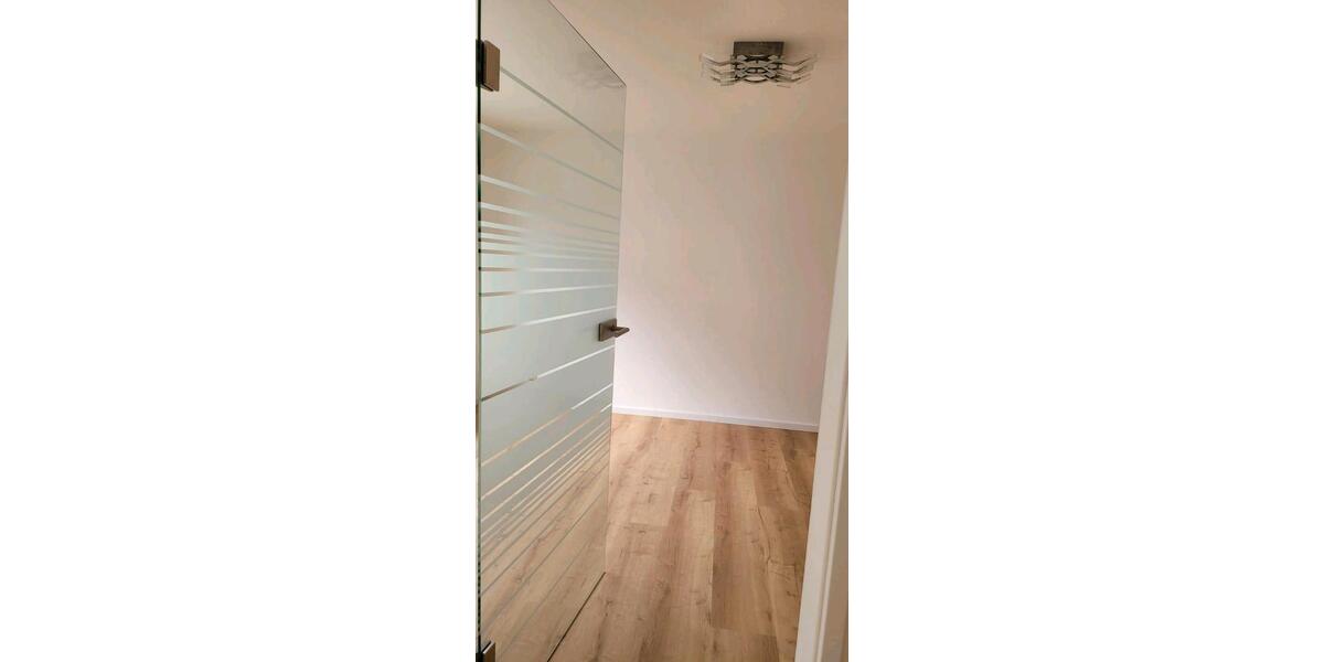 Erdgeschoßwohnung Göppingen - 2.5 Zimmer, 72 m&sup2;, 1.100&euro; | Angebot:26691648