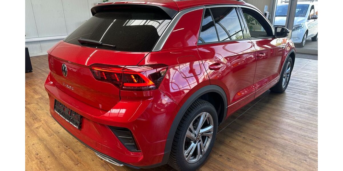 VW T-Roc 3.918 km 29.890 &euro; Sankt Augustin 53757