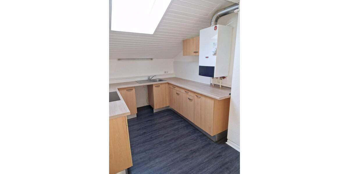 Etagenwohnung Büdelsdorf - 3 Zimmer, 110 m&sup2;, 690&euro; | Angebot:24438321