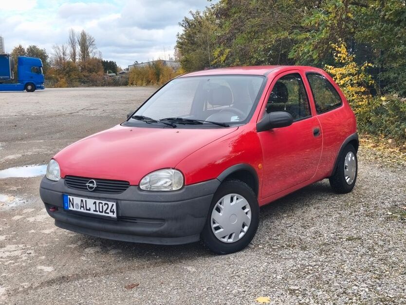 Opel Corsa 124.000 km 1.999 € Nürnberg 90441
