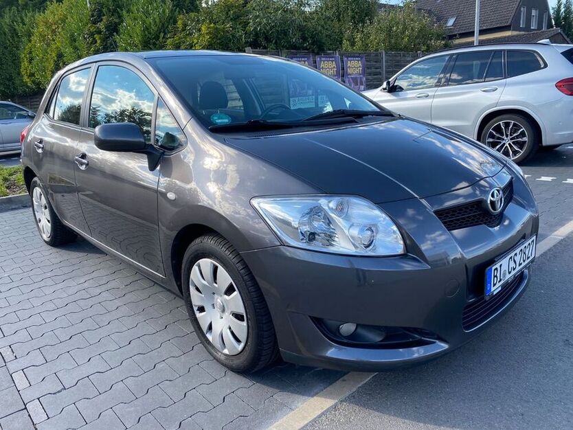 Auris