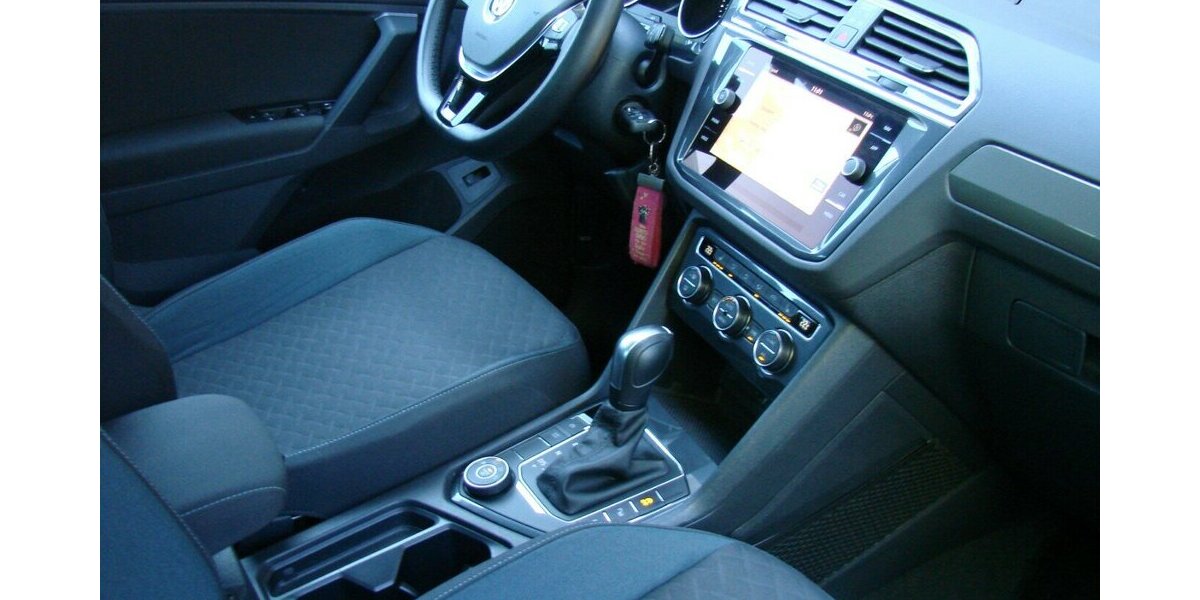 VW Tiguan 2.0TSi 4Motion R-line ACC Navi LED Kamera 22.247 km 27.980 € Falkensee 14612