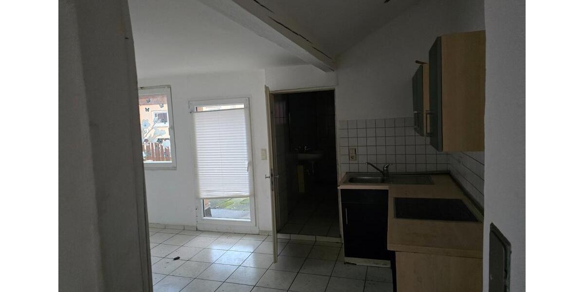 Dachgeschoßwohnung Saarbrücken Neue Bremm - 3 Zimmer, 92 m&sup2;, 1.050&euro; | Angebot:25637813