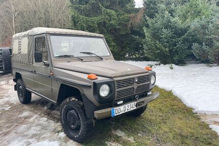 Mercedes G 230