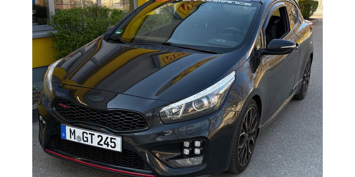 Kia pro ceed / ProCeed 200.000 km 8.490 &euro; München 80807