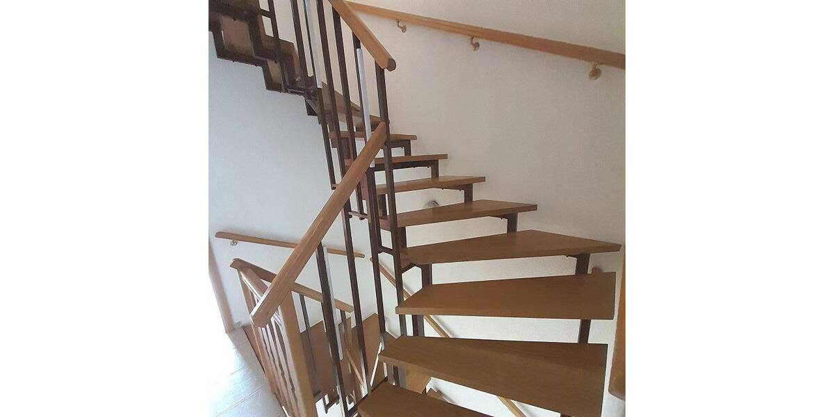 Geräumige Doppelhaushäfte mit toller Aussicht - Doppelhaushälfte Neumark | Angebot:24042359