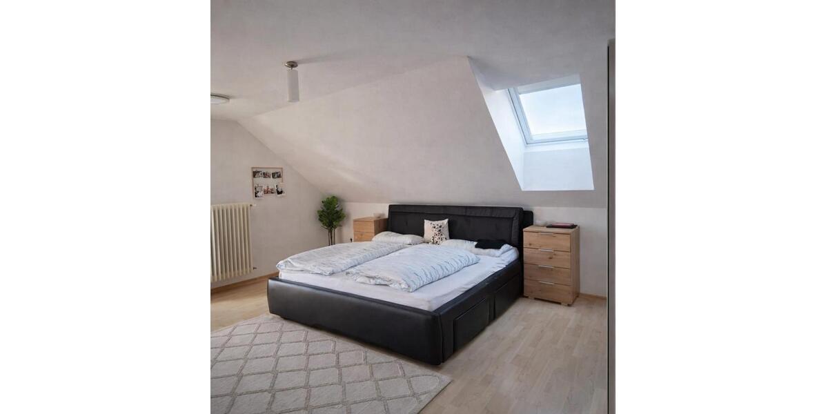 Dachgeschoßwohnung Bichl - 4 Zimmer, 85 m&sup2;, 1.000&euro; | Angebot:25445193