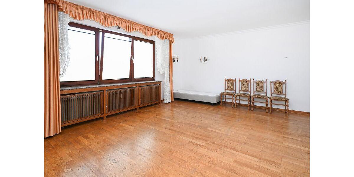 Einfamilienhaus Barsinghausen - 7 Zimmer, 170 m&sup2;, 980&euro; | Angebot:26283724