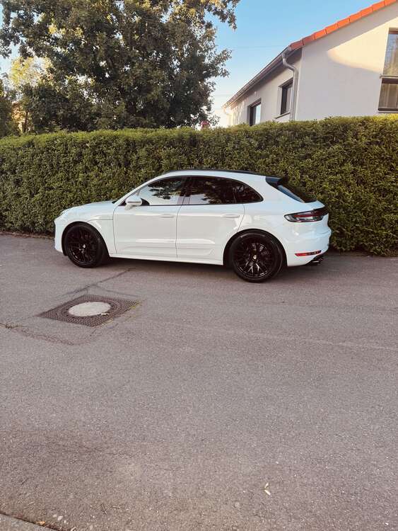 Porsche Macan 43.000 km 53.800 € Kirchheim unter Teck 73230