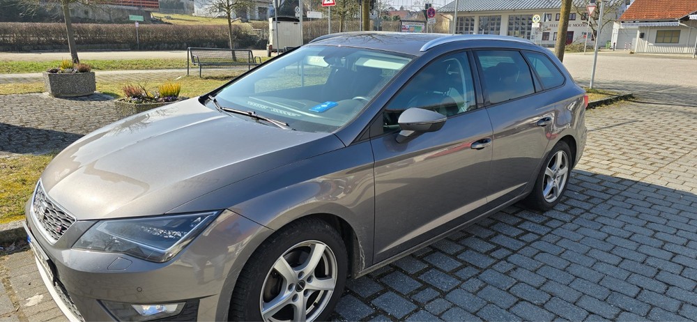 Seat Leon ST 251.000 km 9.800 &euro; Taufkirchen (Vils) 84416