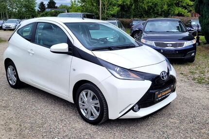 Toyota Aygo (X) 46.000 km 7.490 &euro; Berlin 13127