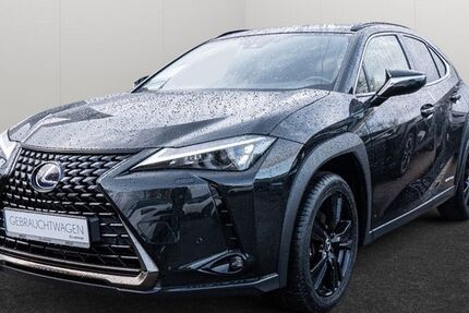 Lexus UX 52.922 km 25.490 &euro; Hamburg 22529