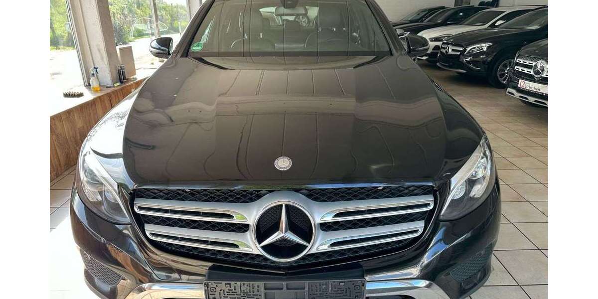 Mercedes-Benz GLC 220 216.000 km 17.900 &euro; Bonn 53119