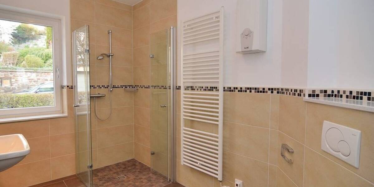 Etagenwohnung Bad Bertrich - 2 Zimmer, 63 m&sup2;, 165.000&euro; | Angebot:26358583