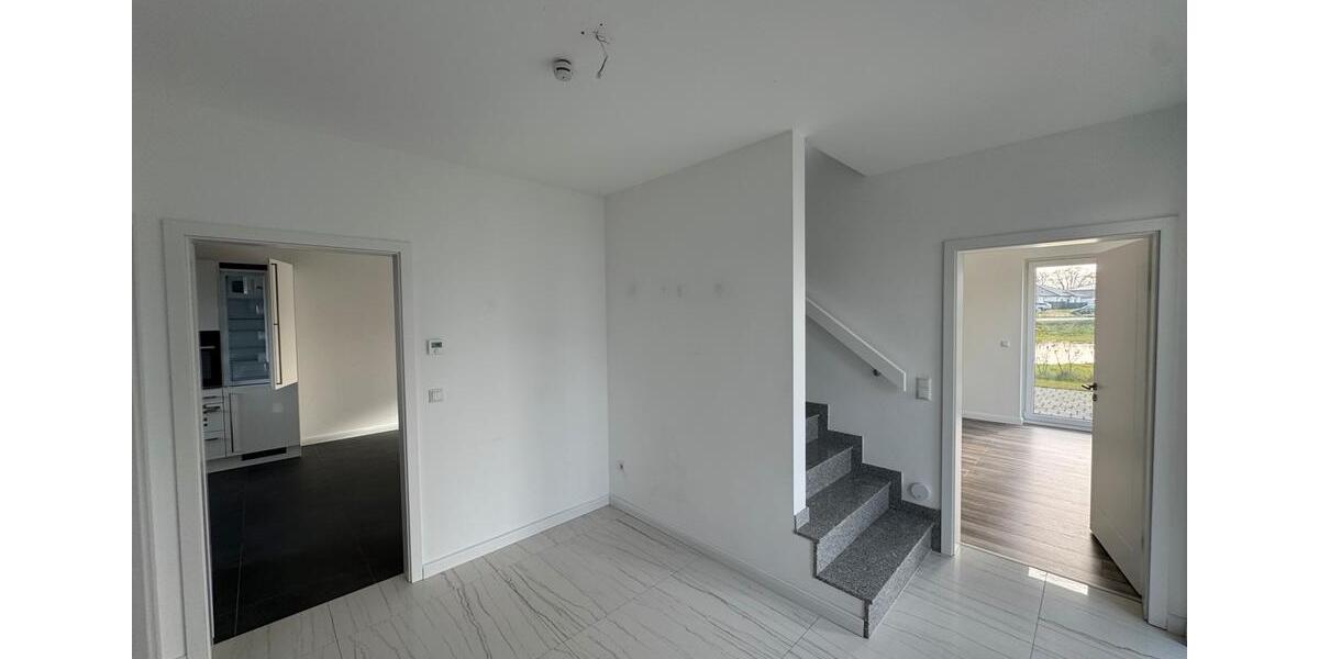 Doppelhaushälfte Fintel - 4 Zimmer, 147 m&sup2;, 1.580&euro; | Angebot:26582080