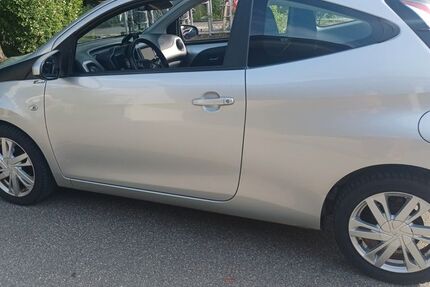 Toyota Aygo (X) 173.000 km 4.000 &euro; erding 85435