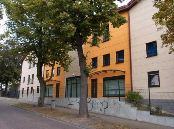 Lagerhalle, Ladengeschäft Ortszentrum 700m² incl. Büro 45m² zimmer